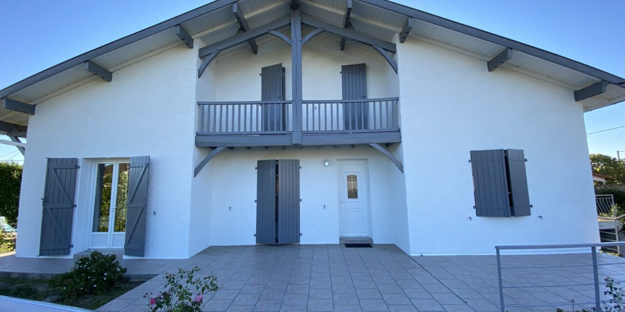 Quelle couleur pour ma façade de maison dans les Landes ?  Guide complet 2025