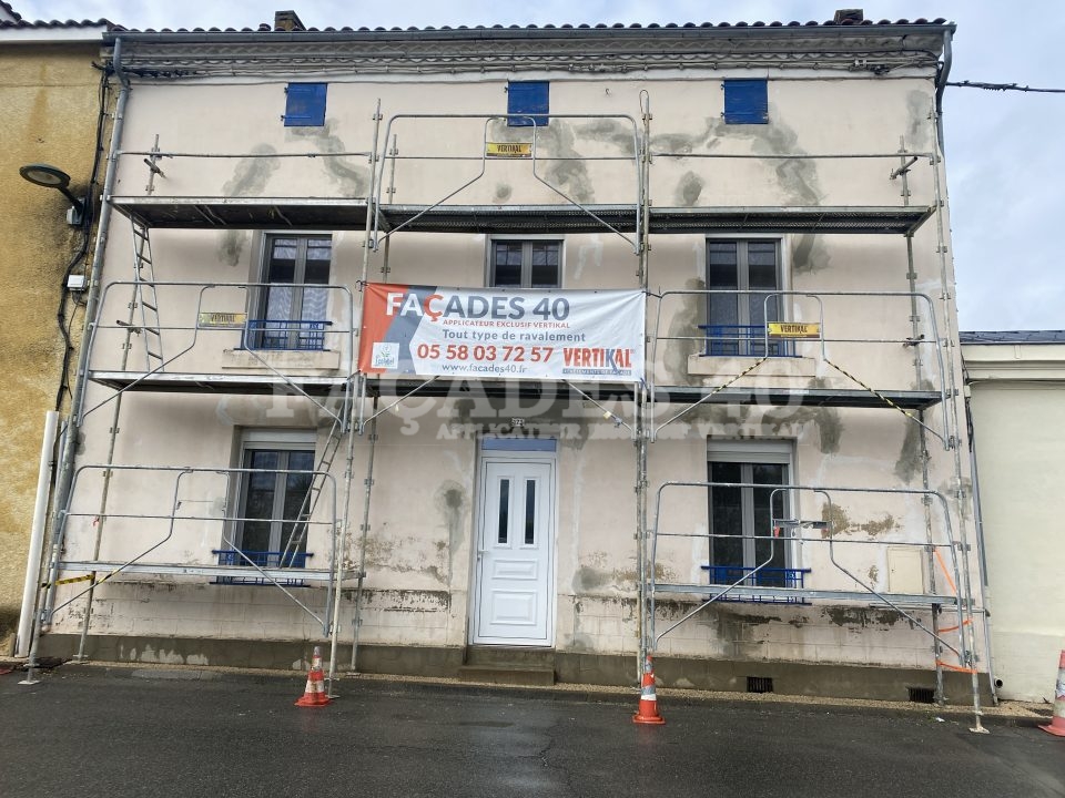 Ravalement façades d'une maison à Hagetmau, 40700, Landes