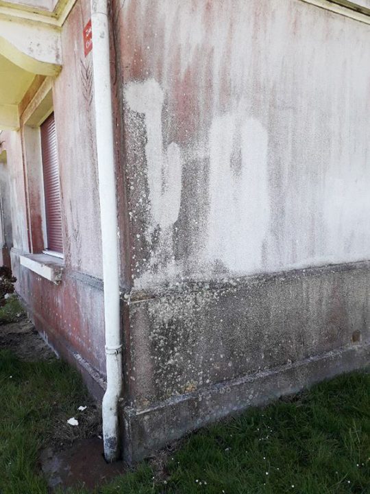 Ravalement de façade d'une maison landaise à Linxe (40260)