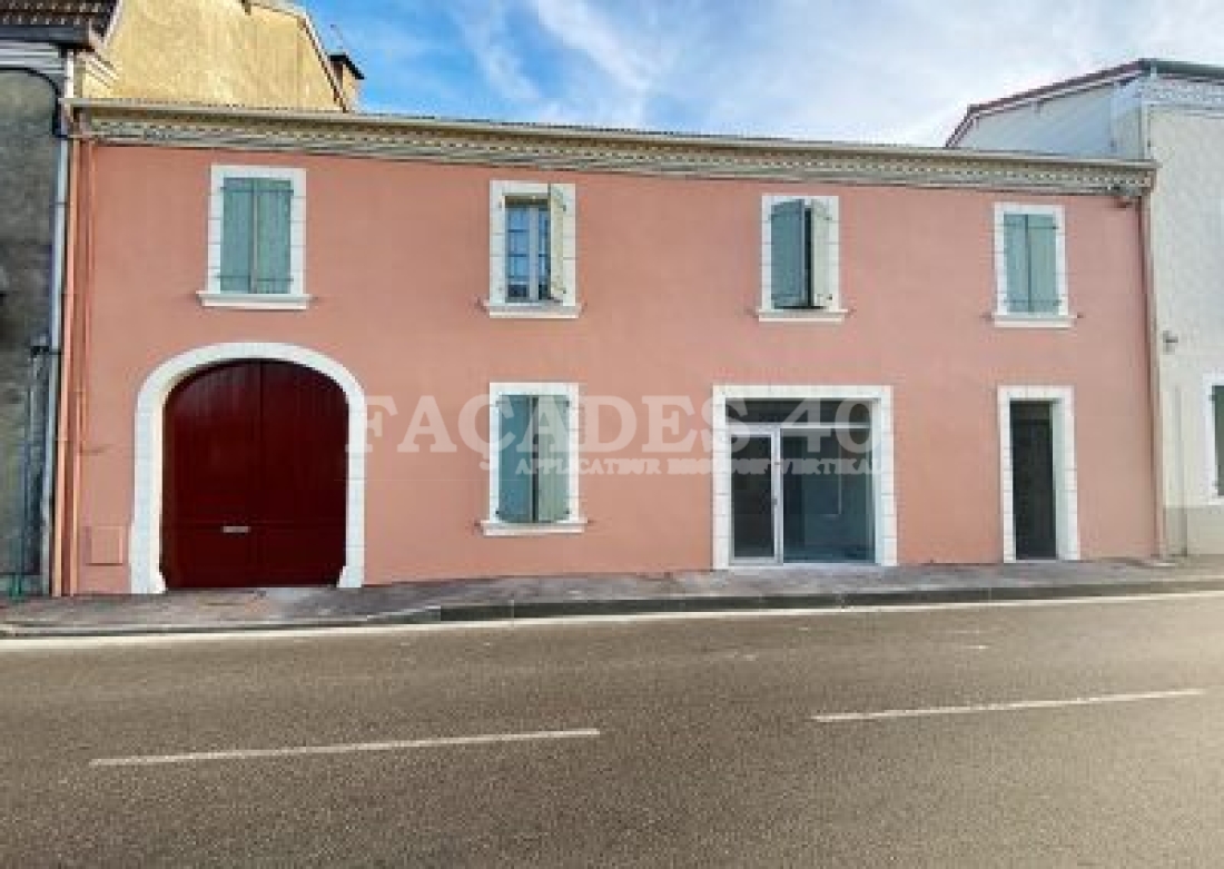 Façades 40 bâtiment rose rue