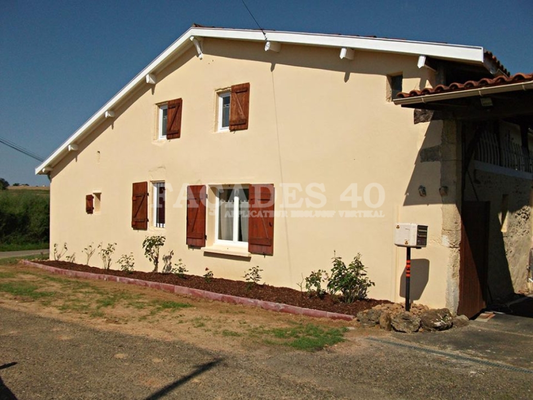 Nettoyage de façade de maison